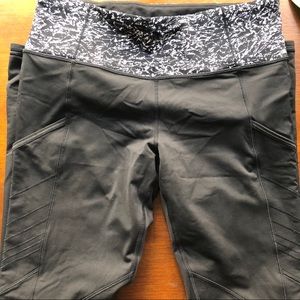 EUC lululemon Speed Up Tight Warp Tech Fleece 28